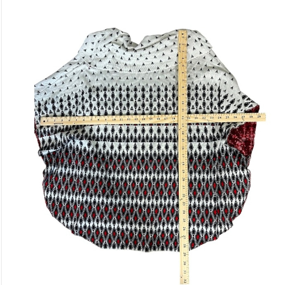 Fever Diamond Pattern Knit Poncho Size Women’s S/… - image 6